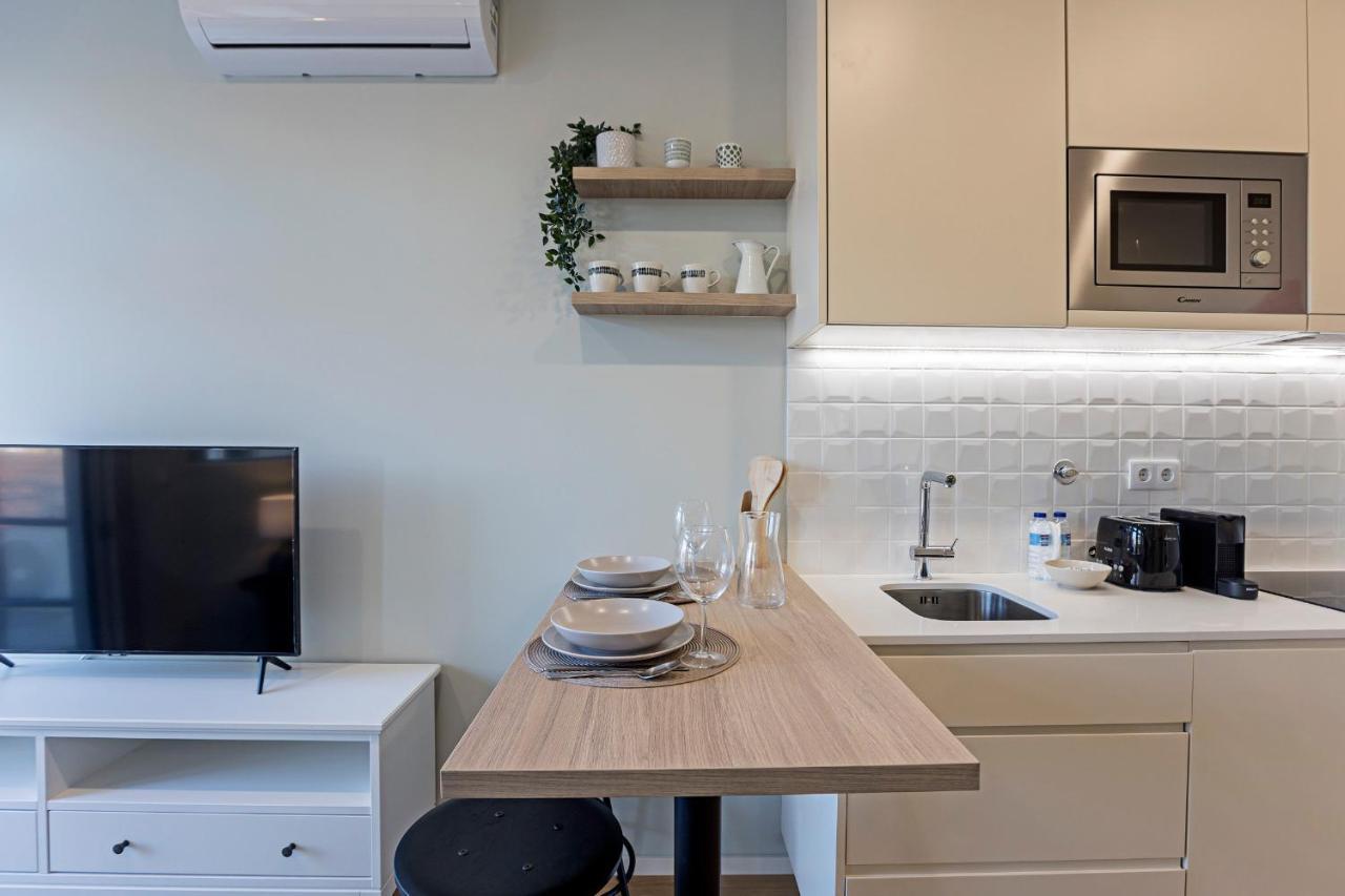 31 Janeiro 157 - Charming 1Br Flat W/ Ac & Balcony By Lovelystay Porto Zewnętrze zdjęcie